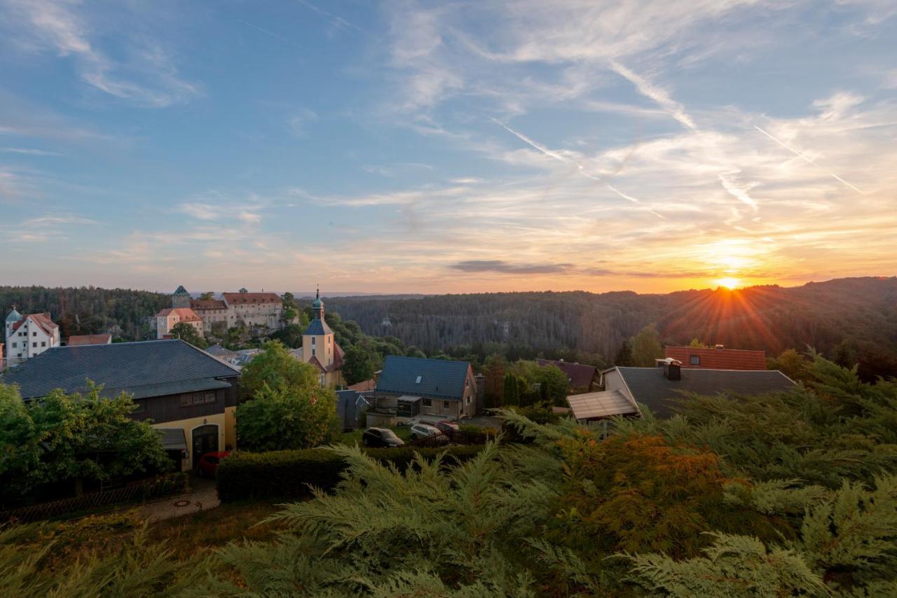Hotel Zur Aussicht Hohnstein Exteriör bild